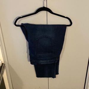 Super cute! Jennifer Lopez 22W Capri. Very little wear, EXCELLENT condition.